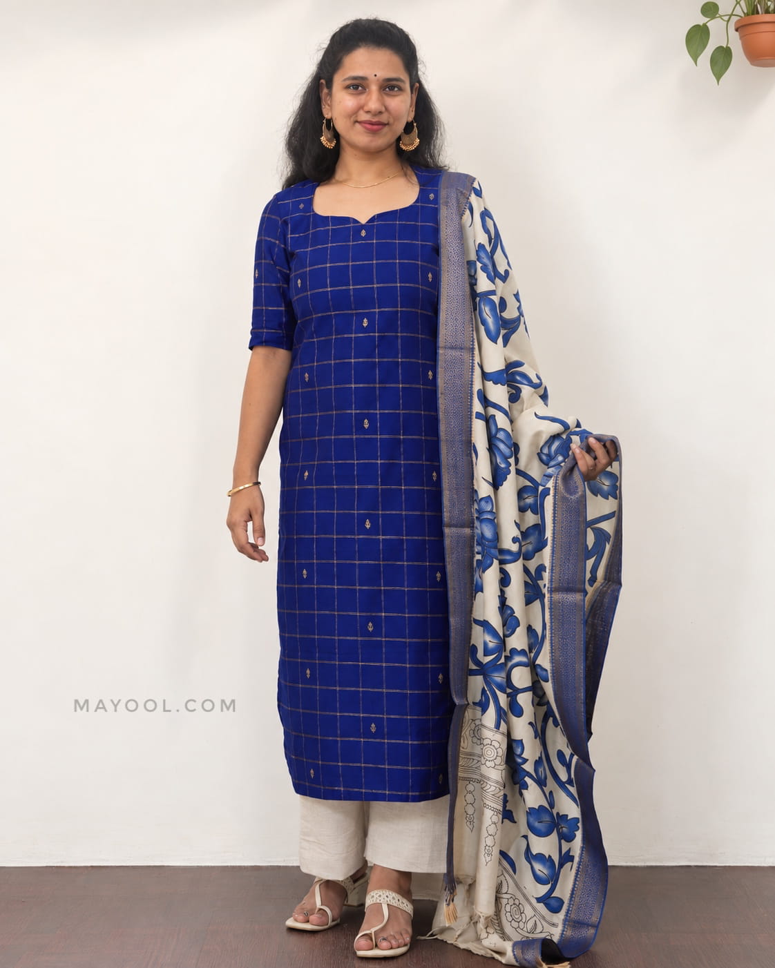 Dark Blue Jari Checks Traditional Kurta