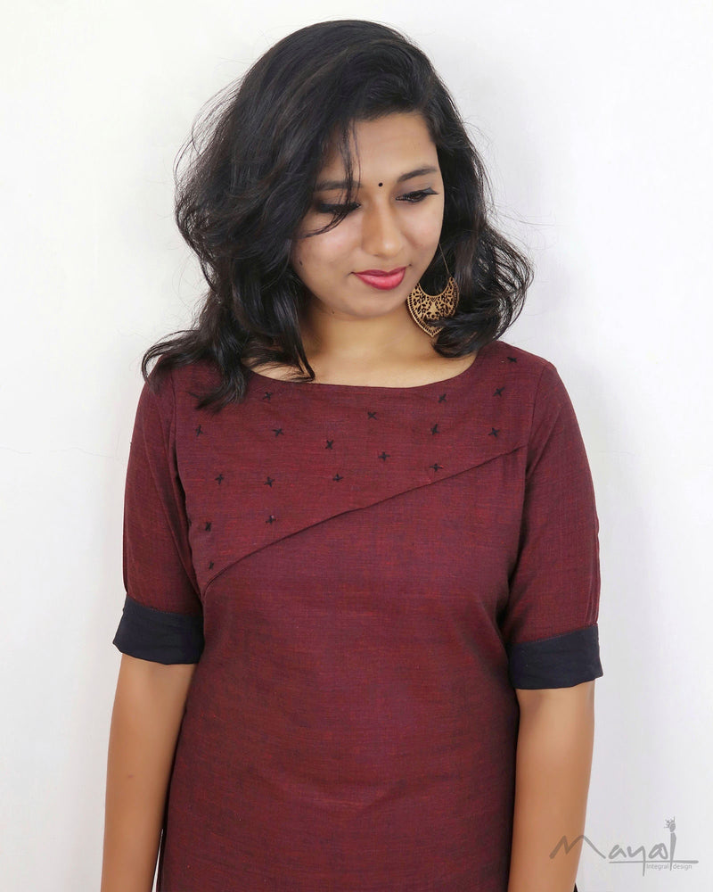 Maroon Cotton Kurta With Minimal Embroidery