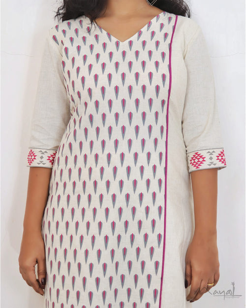 Creamy White Pink Printed Cotton Kurta