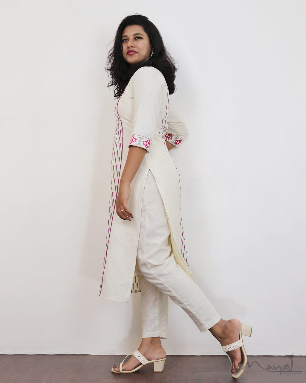 Creamy White Pink Printed Cotton Kurta