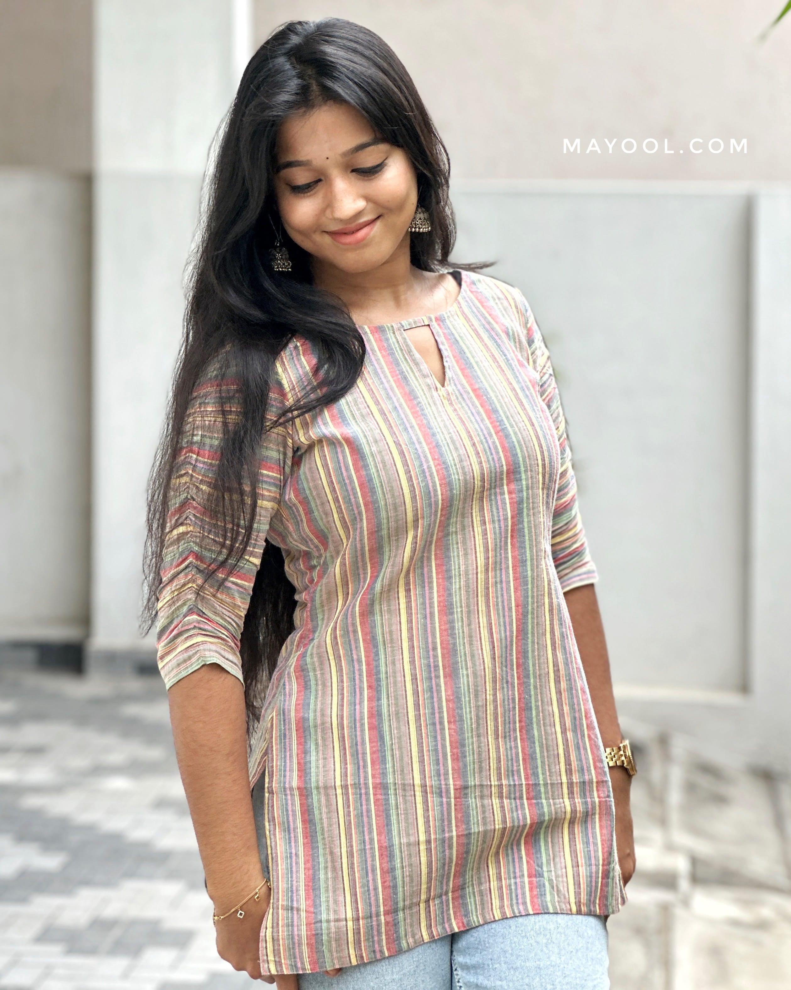 Faded Grey Multicolour Cotton Short Kurta
