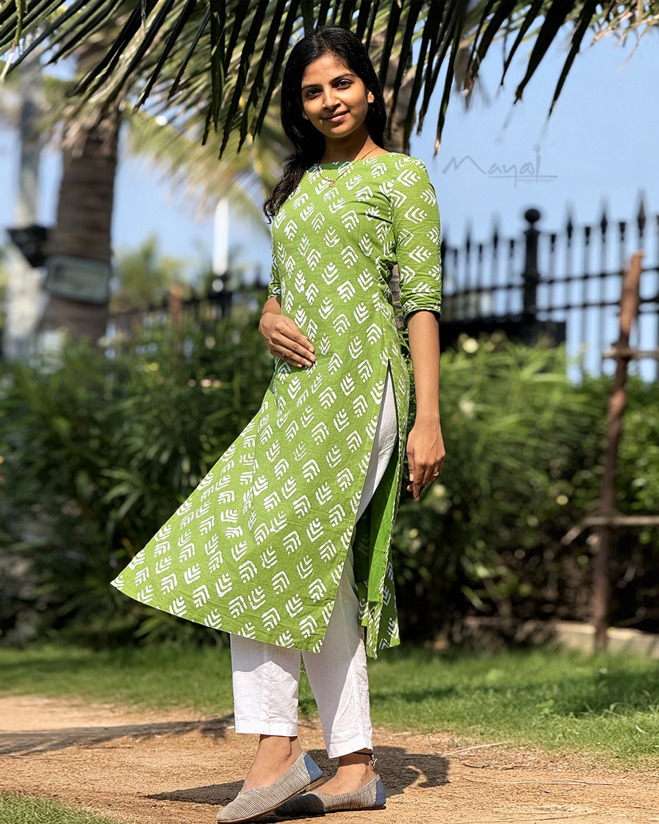 Green Batik Printed Cotton Kurta