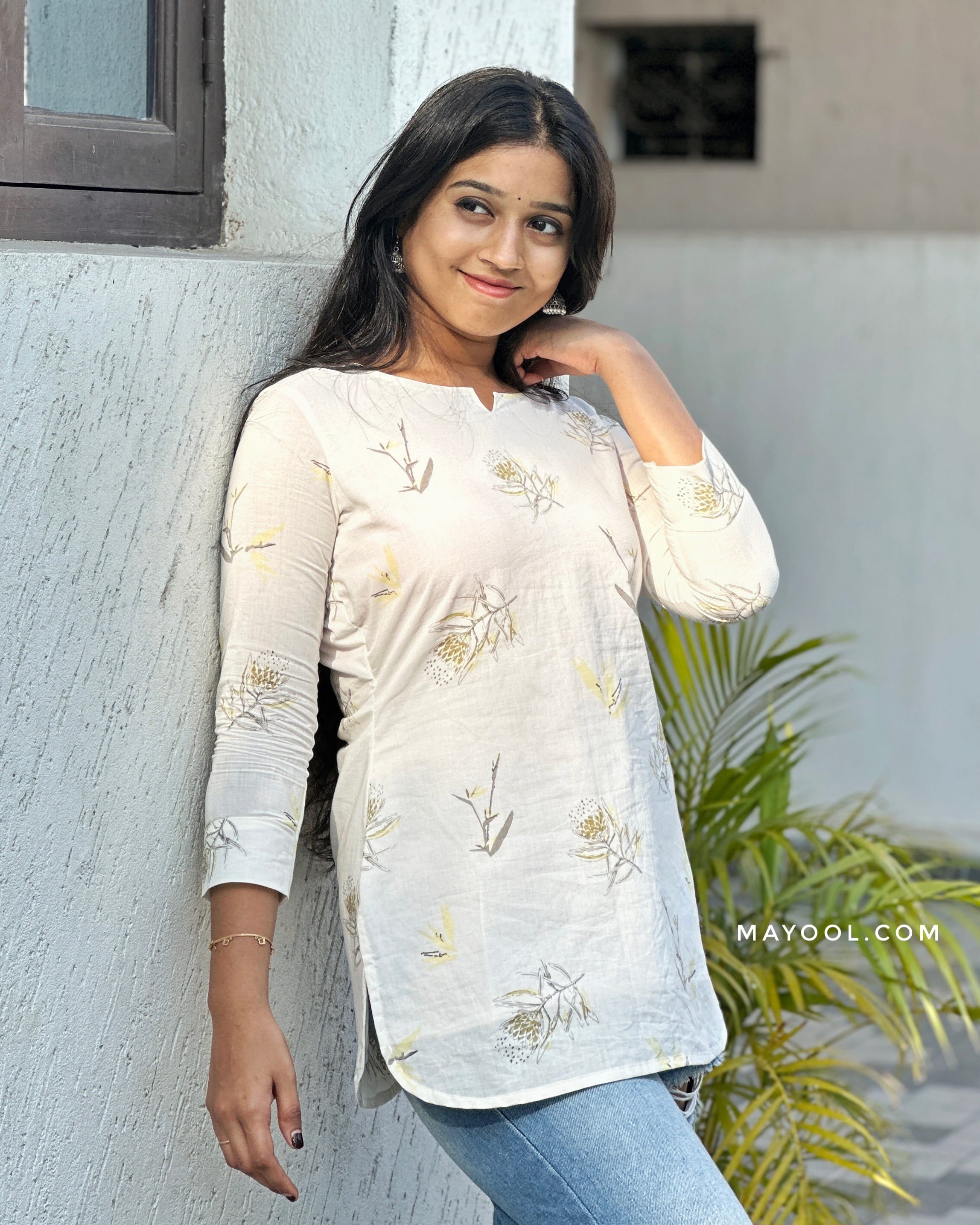 Off-white Printed Short Kurta