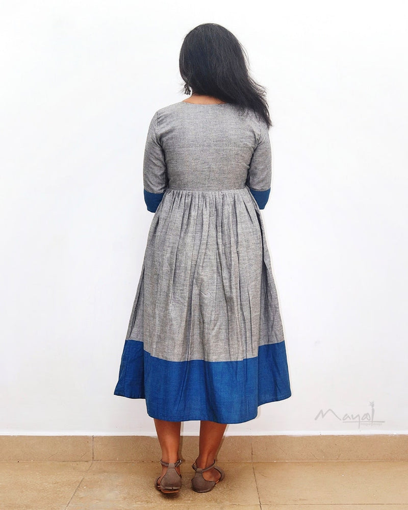 Grey Blue Minimal Embroidery Flare Dresses