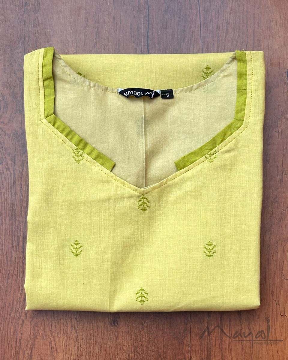 Lime Pulp Self Design Cotton Kurta