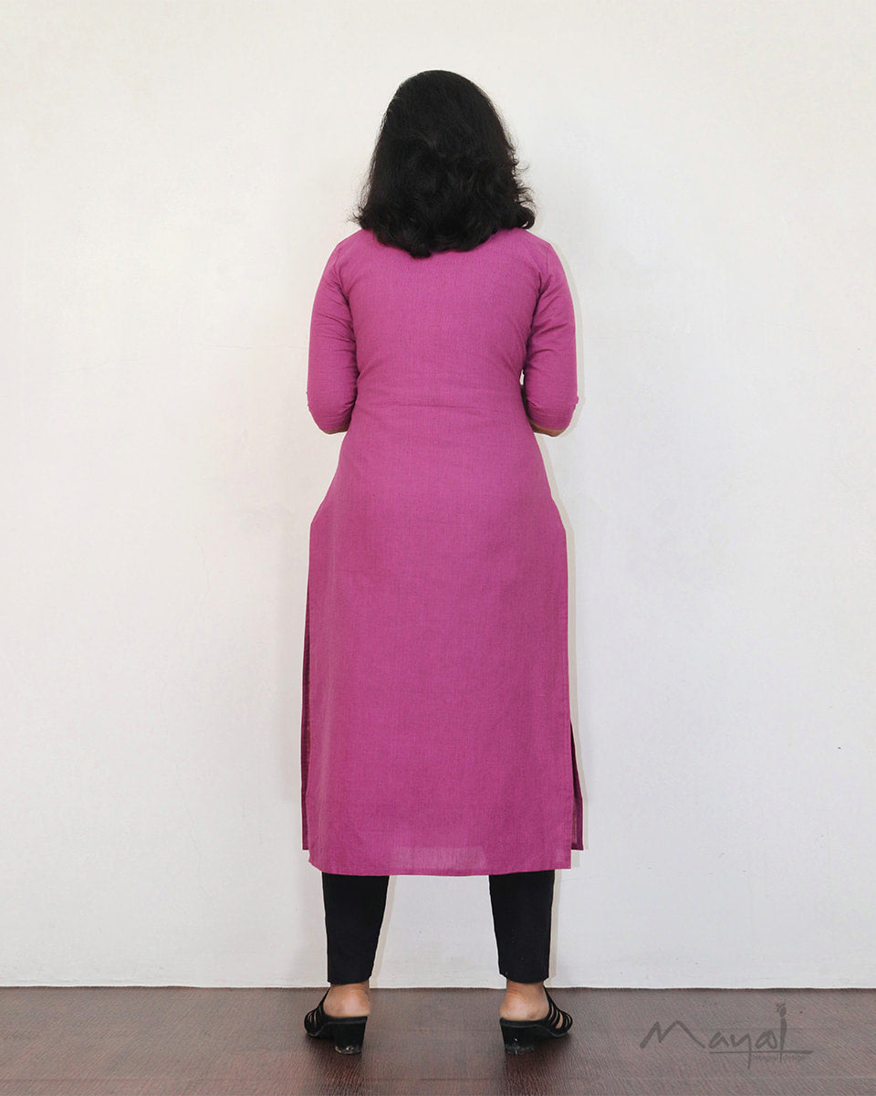 Magenta Pink Kurta With Minimal Embroidery