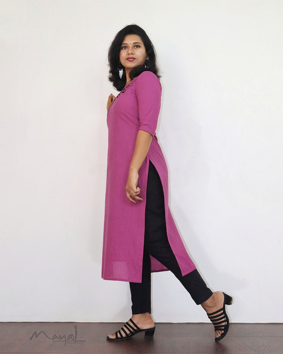 Magenta Pink Kurta With Minimal Embroidery