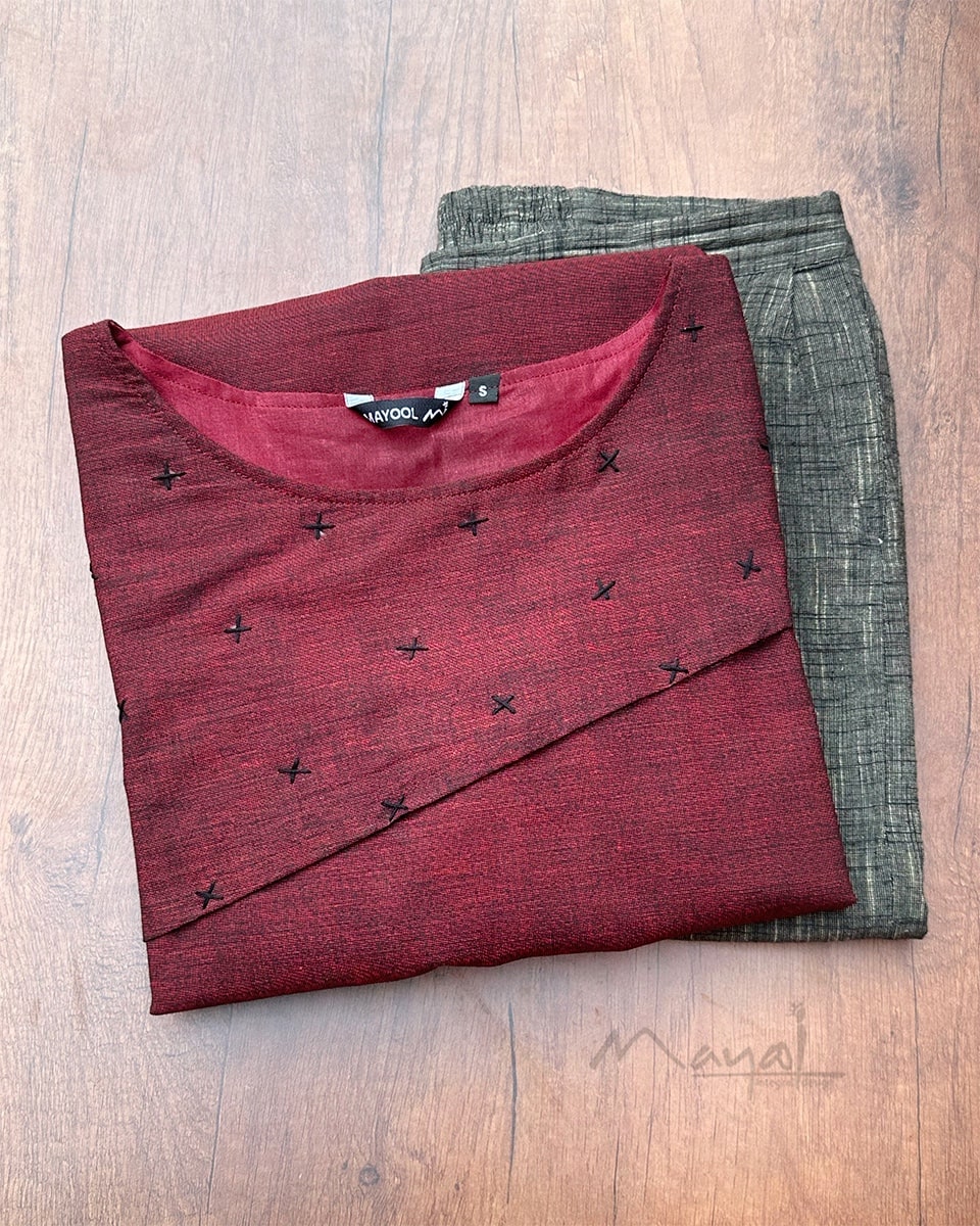 Maroon Cotton Kurta With Minimal Embroidery
