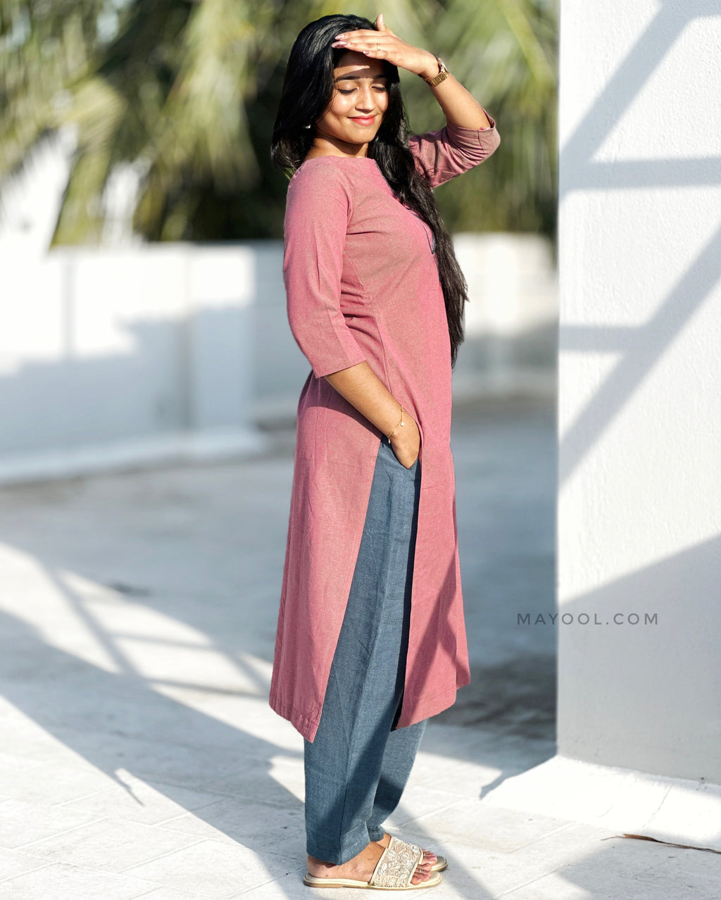 Vintage Rose Thread Tale Cotton Kurta