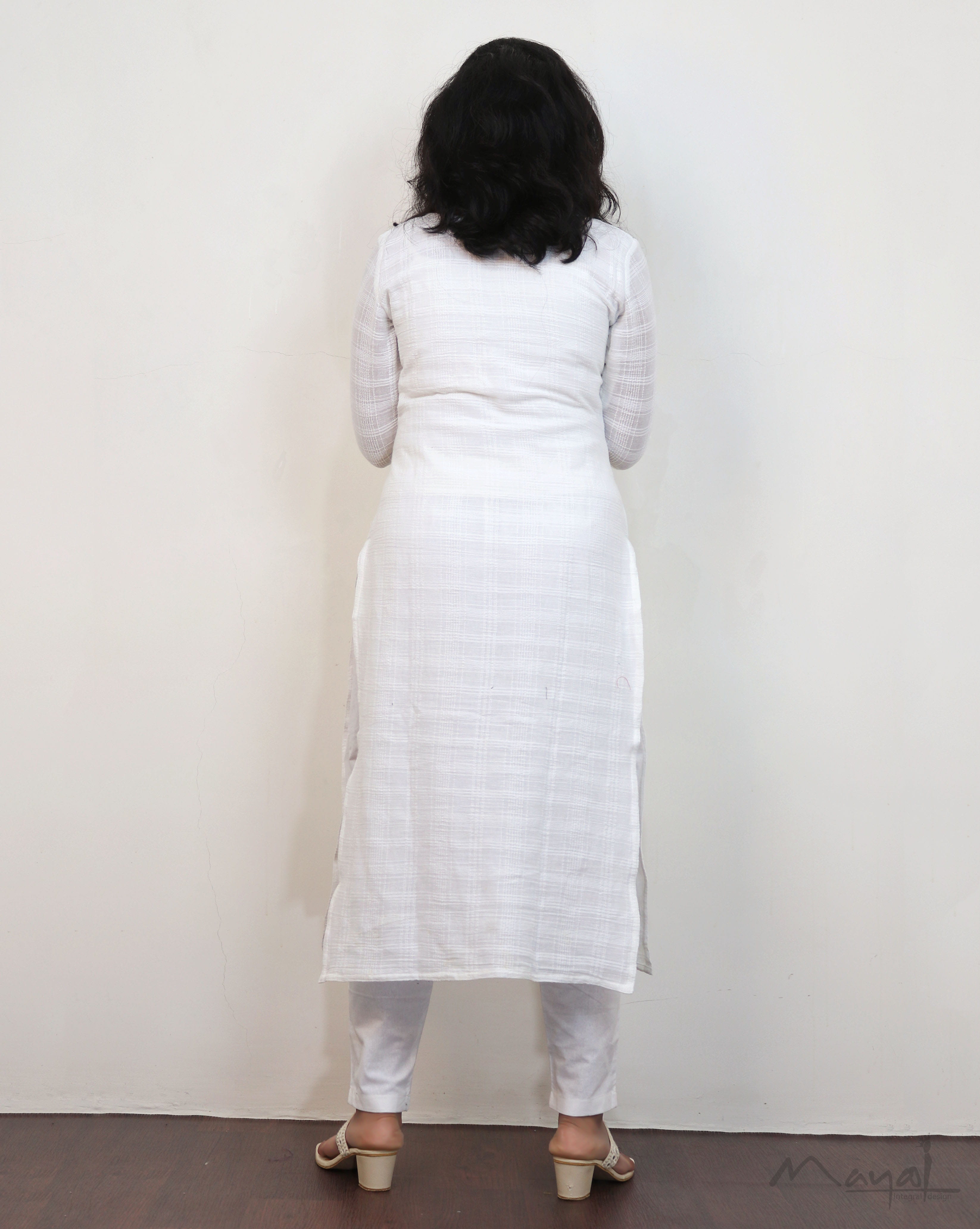 White Crushed Cotton Kurta With Dupatta