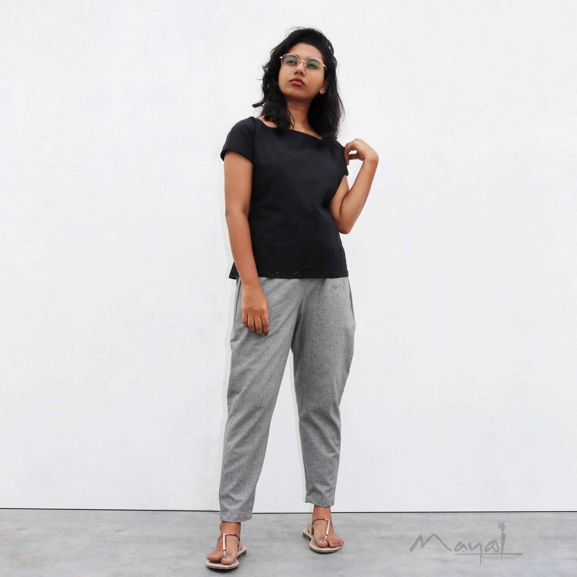 Black Hakoba Short Top